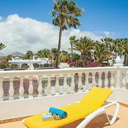 Вилла Puerto Del Carmen Sleeps 6 Wifi